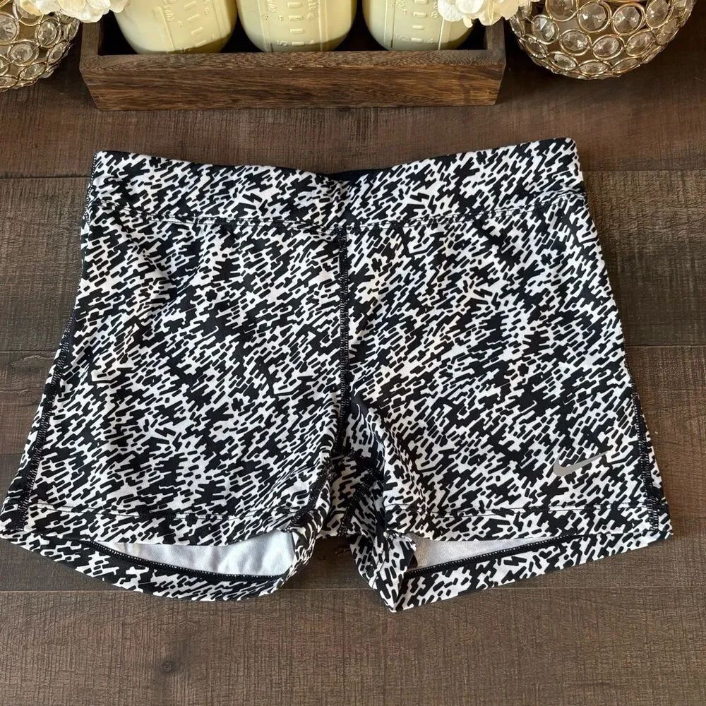 Nike Dri-FIT stretch running shorts